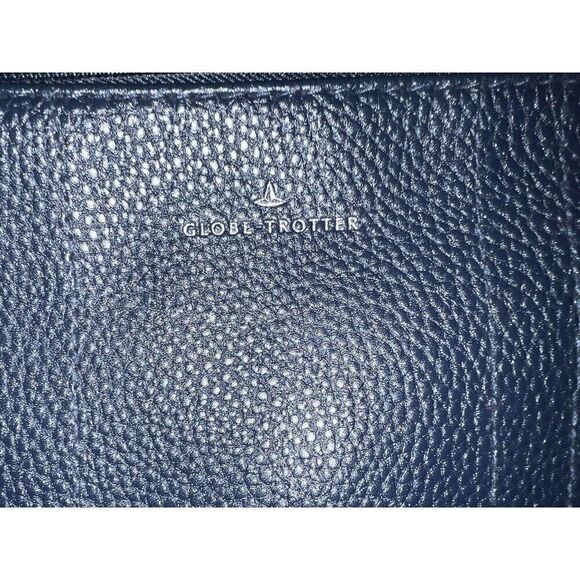 Globe‎ Trotter ANA Amenity Travel Toiletry Bag Blue Zip Closure EUC - Picture 2 of 5